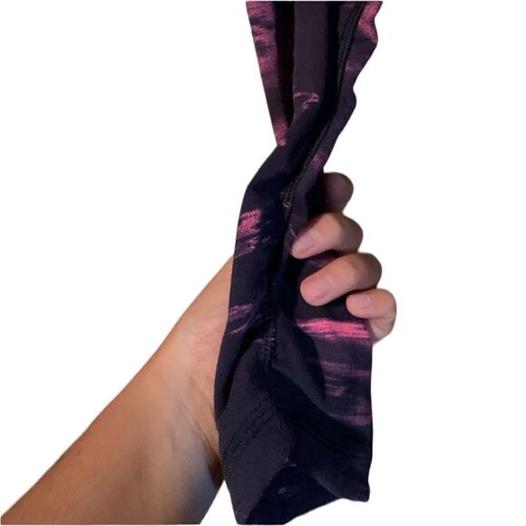 3 for $30! New balance colourful cropped leggings - Picture 11 of 12